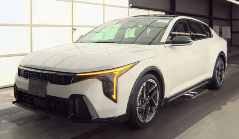 2025 Kia K4