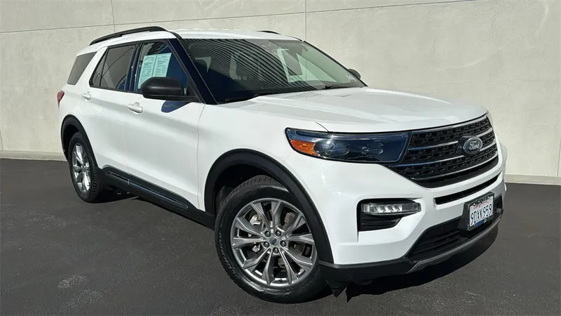 2022 Ford Explorer